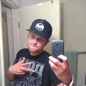 Meet your Posher, Brett